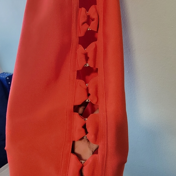 Cutout Bandage Dress - Picture 4 of 4